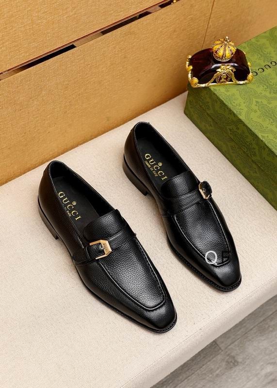 Gucci Men's Shoes 740